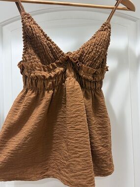Stitch and feather brown linen babydoll tank size small